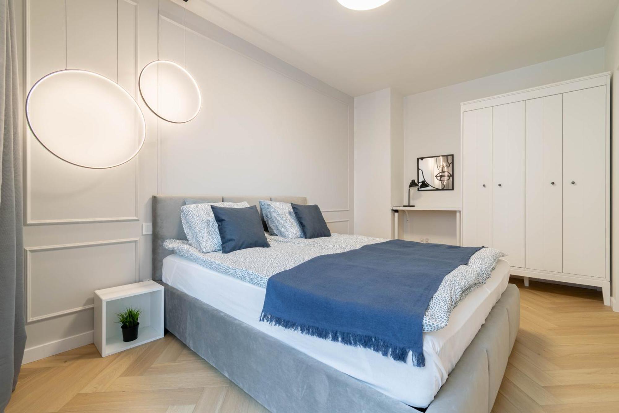 Blue Apartment Ceglana - Free Parking - Self Check-In Katowice Exterior photo